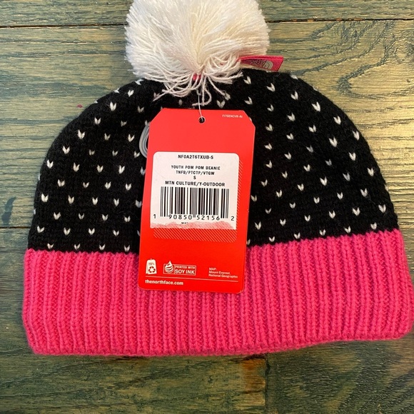 North Face youth touque hat NWT - Picture 3 of 3